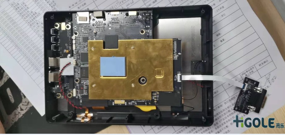 10寸加固手持式三防平板電腦