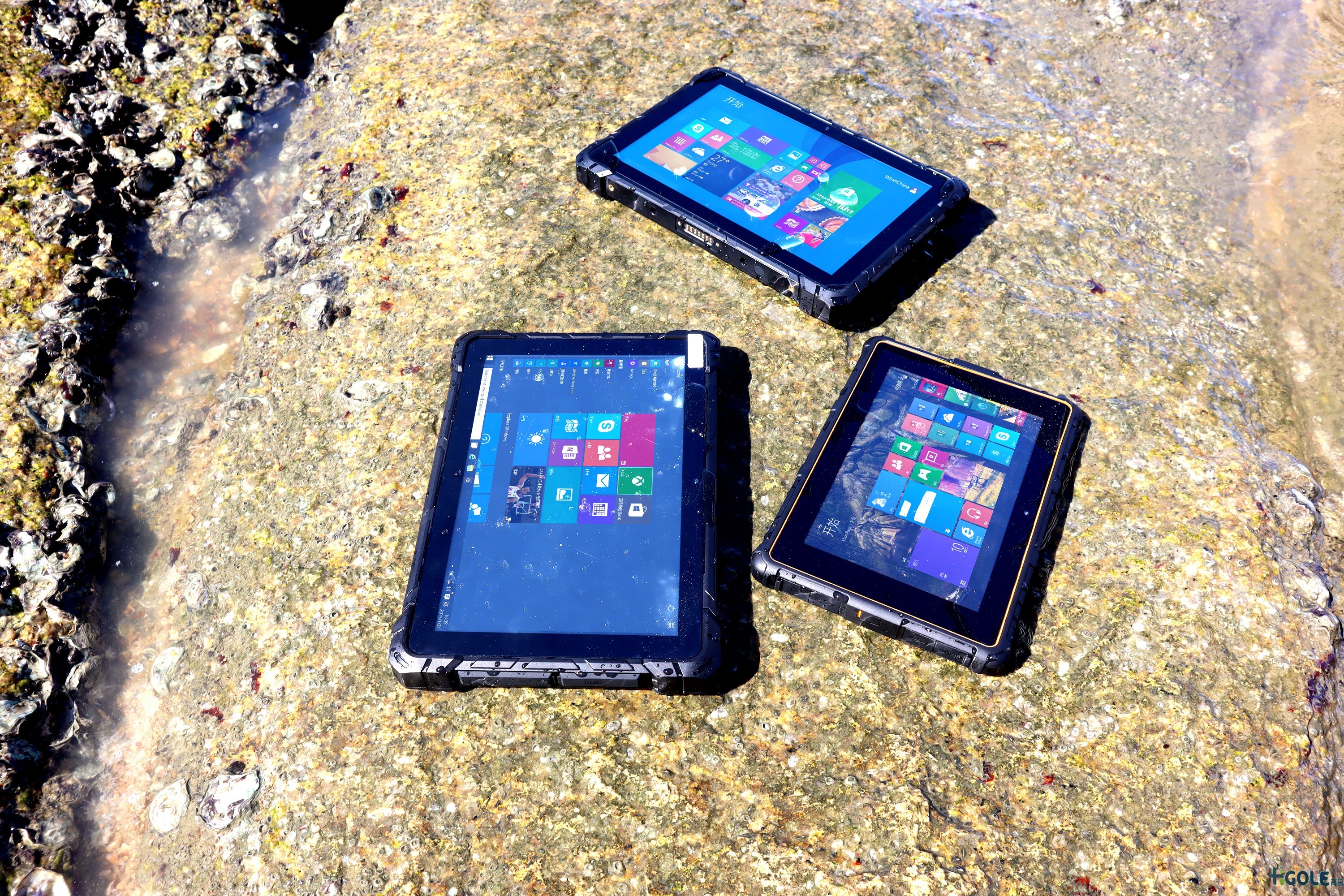 戶(hù)外工業(yè)平板電腦